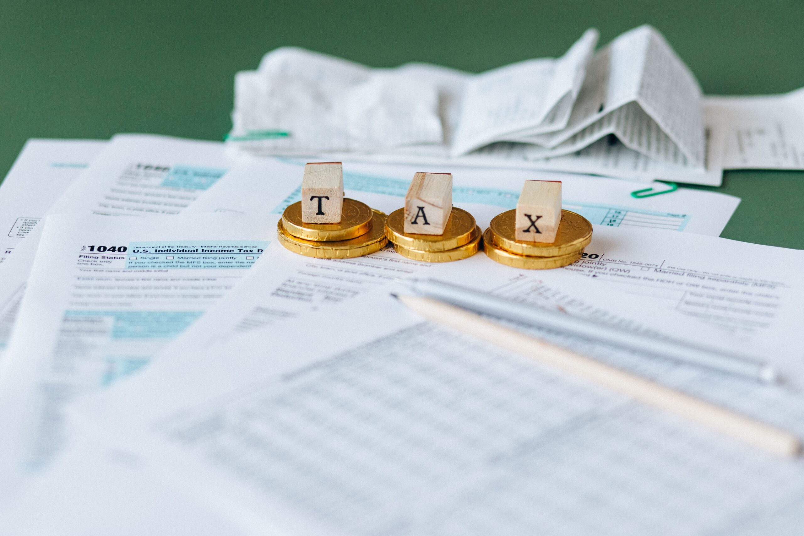 Revisión de contratos y soportes ante irregularidades documentales
